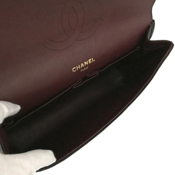 CHANEL Double Flap 27 Quilted CC Logo Lambskin Chain Shoulder Bag - Picture 12 of 17